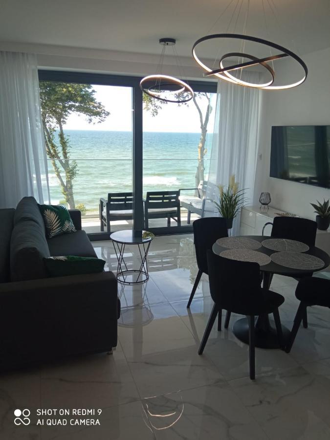 Apartament Z Widokiem Na Morze W Kompleksie Hevenia 里沃 外观 照片